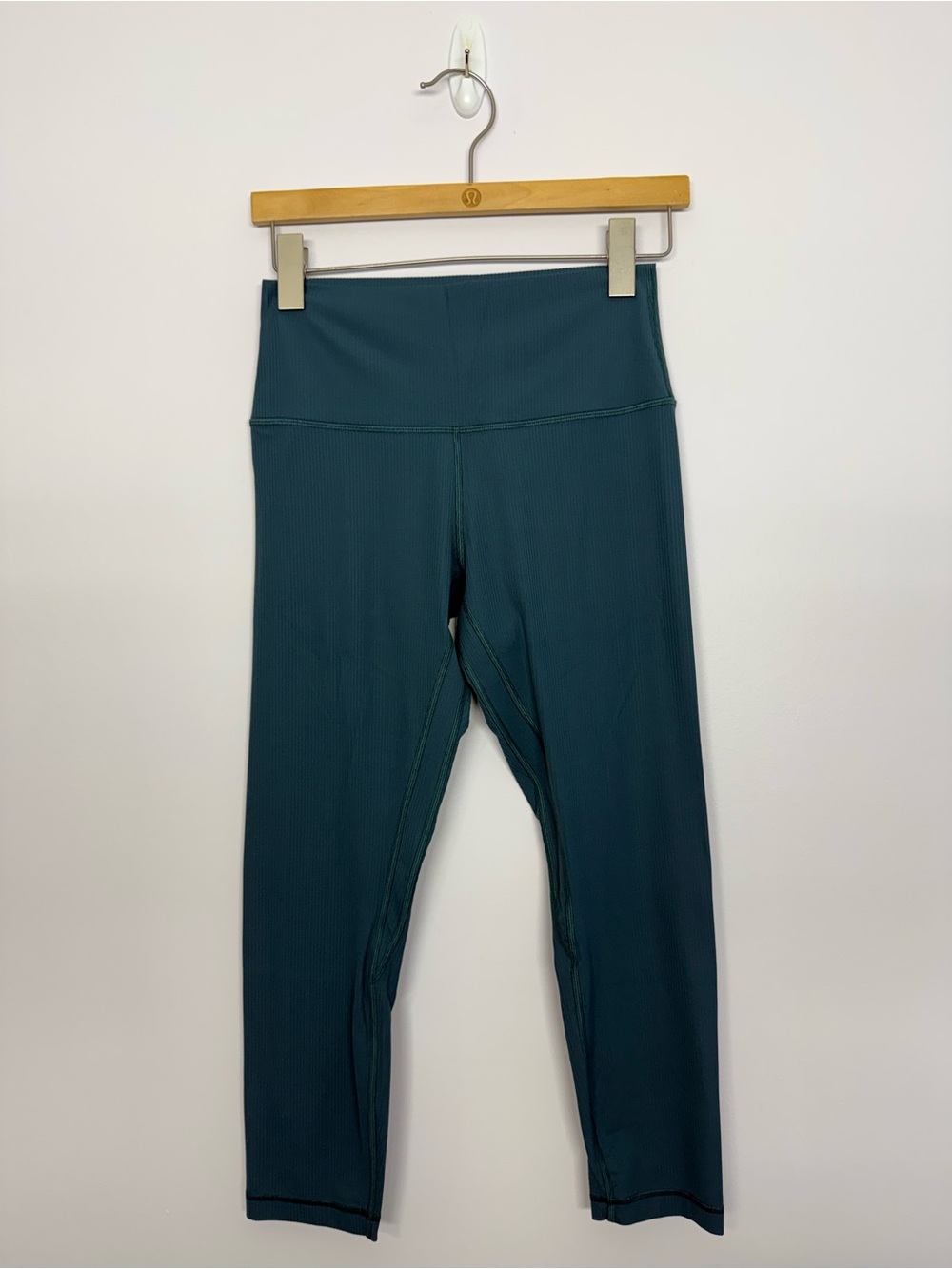Lululemon Align Ribbed High-Rise Crop 23" Green Jasper Size 8